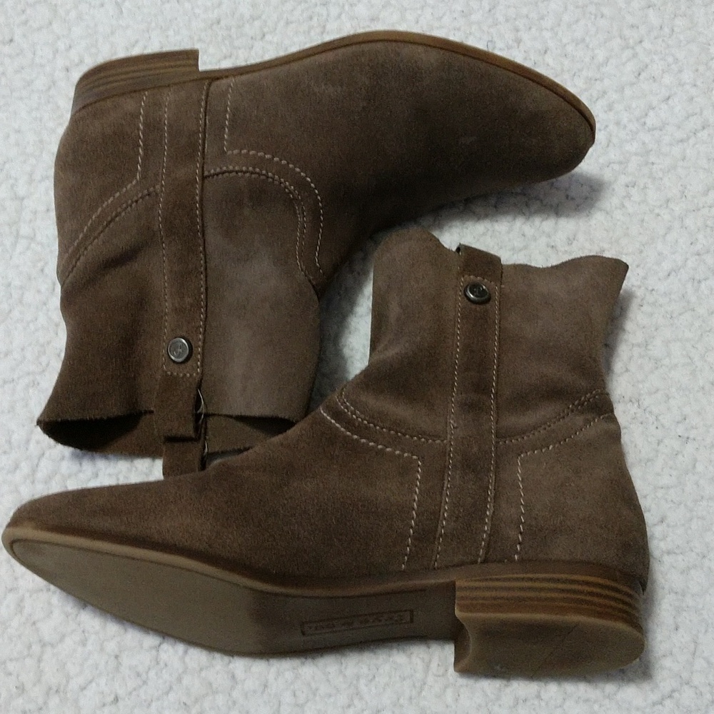 Frye & Co Suede Booties Size 7.5 - Picture 3 of 8
